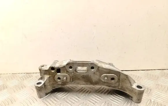 Peugeot 208 II Engine mounting bracket 9854066580