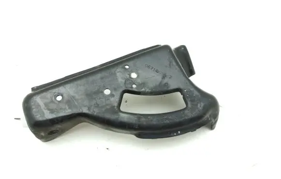 Mercedes-Benz R W251 Side radiator support slam panel 06710962