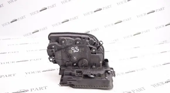 BMW X5 F15 Front door lock 7281931