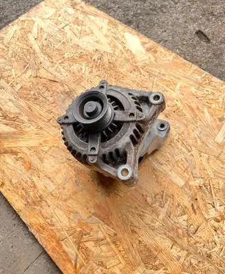 BMW X1 F48 F49 Generator/alternator 7640131 1042118181