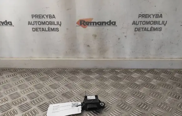 Mazda 6 ESP acceleration yaw rate sensor GJ6E437Y1
