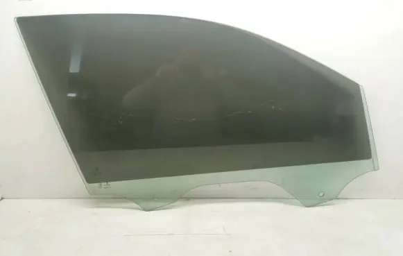 Volkswagen Tiguan Front door window glass four-door 5NA845202