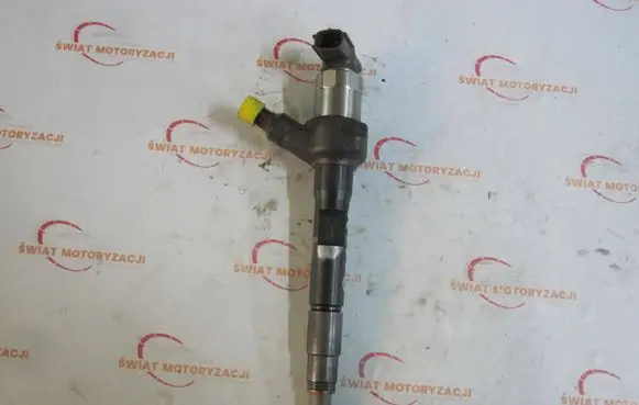 Mazda 6 Fuel injector R2AA13H50