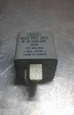 Audi A6 S6 C5 4B Other relay 4D0951253 899309000