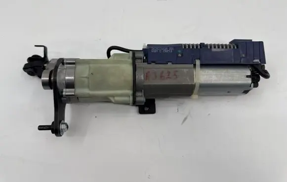 Audi A4 S4 B8 8K Tailgate/trunk/boot lift motor 8K9827852A