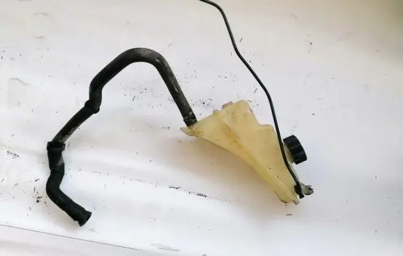 Peugeot Partner Coolant expansion tank/reservoir