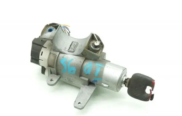 Volvo S60 Ignition lock 8645228
