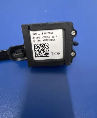 Tesla Model S Aerial antenna switch 105025600C