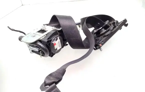 Mercedes-Benz E W212 Front seatbelt A2128607585 A2128600088 610035900D