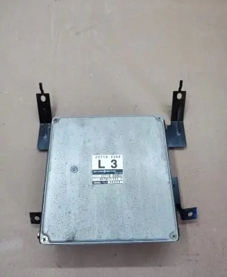 Nissan Terrano Engine control unit/module 237102X903