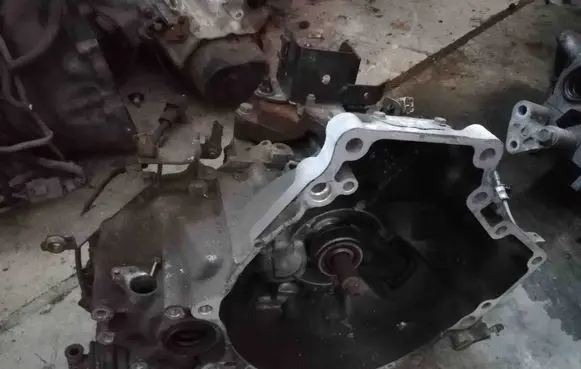 Mazda 323 F Automatic gearbox