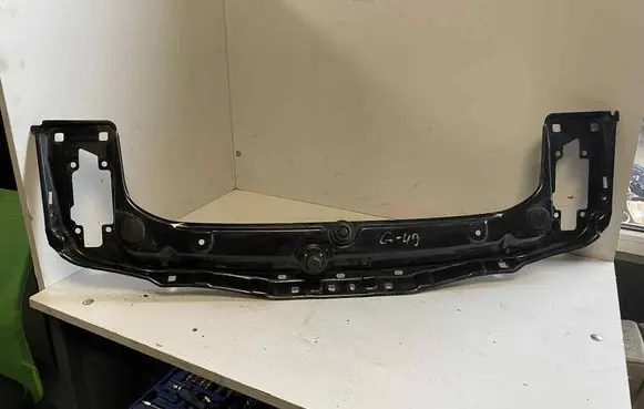 BMW 3 F30 F35 F31 Top upper radiator support slam panel 7245786 17023811