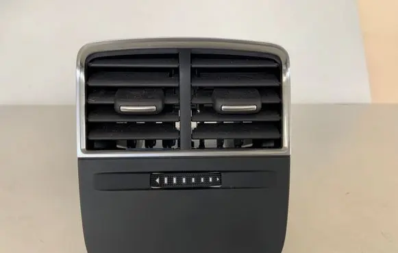Audi A3 S3 8V Rear air vent grill 8V0819203 8V0857042