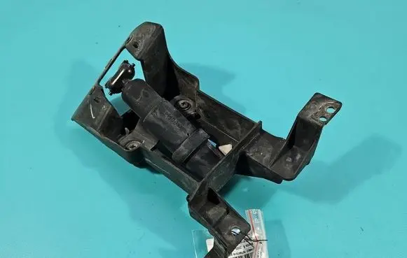 Mazda 5 Headlight washer spray nozzle CC2951067 IMPRK1601925