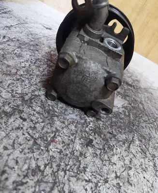 Power steering pump