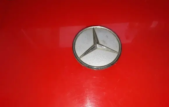 Mercedes-Benz ML W164 Original wheel cap 2204000125