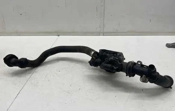 Peugeot 3008 II Thermostat 9812113780