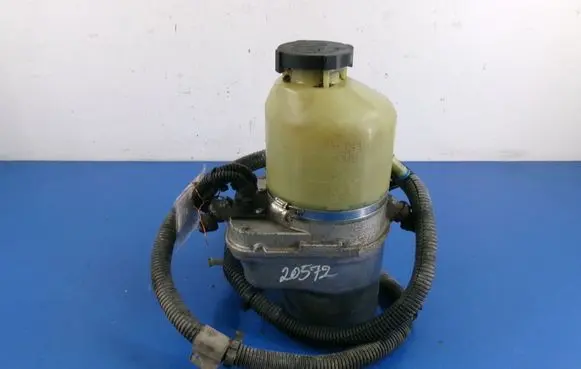 Opel Astra H Power steering pump