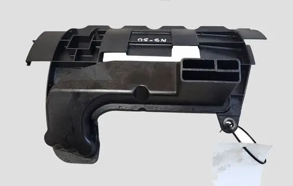 Volkswagen Golf V Other engine bay part 06B103623L