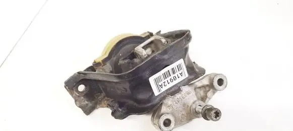 Citroen DS3 Engine mount bracket 9683181180