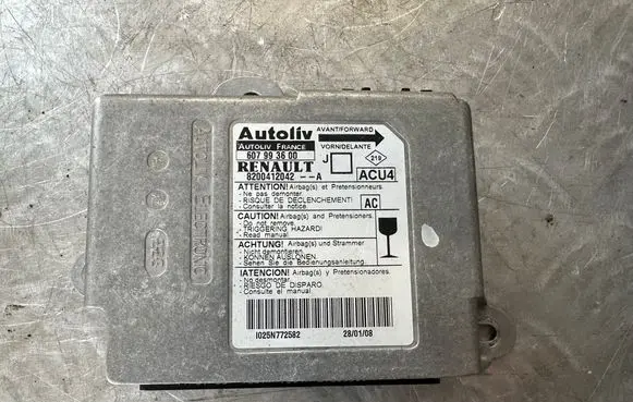 Renault Scenic II - Grand scenic II Airbag control unit/module 607993600