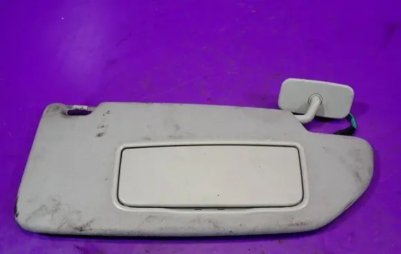 Volvo S60 Sun visor