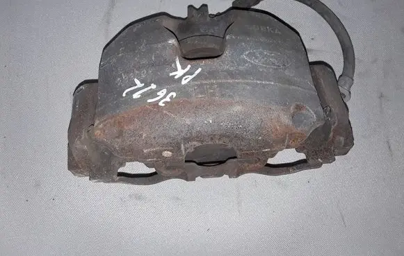 Ford Kuga II Front brake caliper 