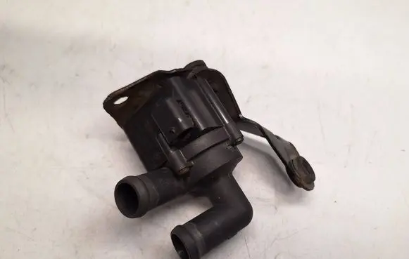 BMW 5 F10 F11 Electric auxiliary coolant/water pump 64119230234 64119230235 64119253081