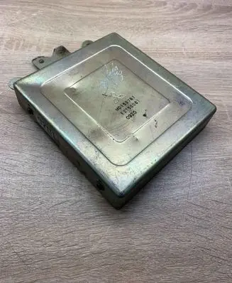 Mitsubishi Colt Engine control unit/module ECU MD159781 E2T56081 0920