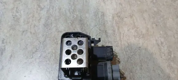 Citroen C4 Grand Picasso Heater blower fan relay