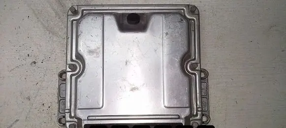 Peugeot 607 Engine control unit/module 9648268180
