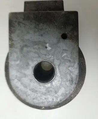 Mercedes-Benz E W212 Rear differential mounting bracket A2043500215