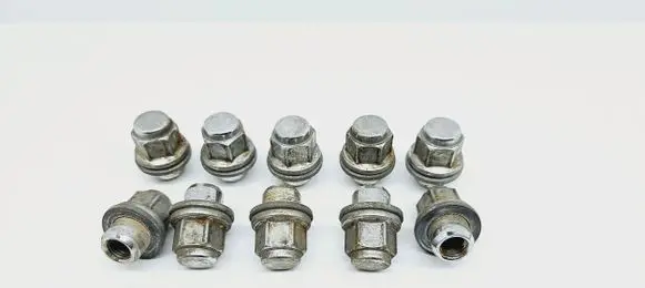 Lexus RX 450H Nuts/bolts 