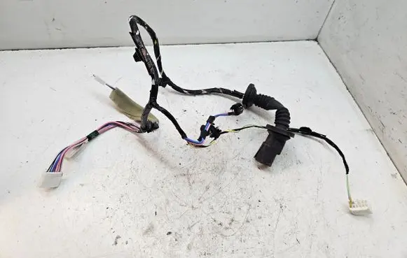Mitsubishi Eclipse Cross Rear door wiring loom 8512H703