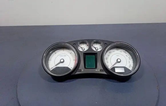 Peugeot 308 Speedometer (instrument cluster) 9666651480