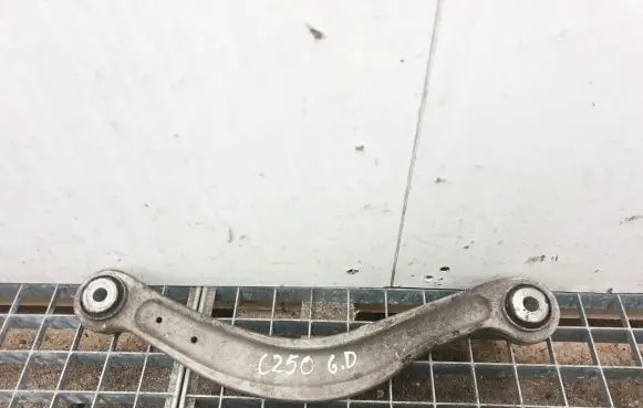 Mercedes-Benz C W204 Rear upper control arm/wishbone