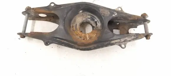 Mercedes-Benz C W204 Rear control arm 2043502006 2043503506