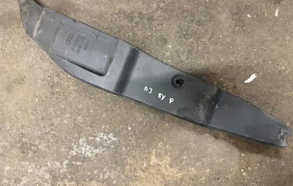 Audi A3 8Y Fender foam support/seal 8Y0864236