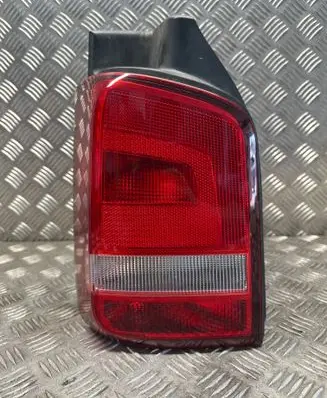 Volkswagen Multivan T5 Rear/tail lights 7E5945111C 7E5945095C