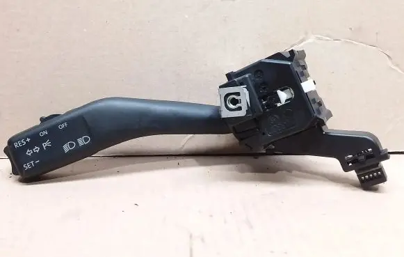Skoda Octavia Mk2 (1Z) Cruise control stalk 1K0953513A