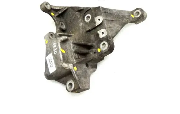 Chrysler Grand Voyager V Power steering pump mounting bracket K68158480AA 68158480AA