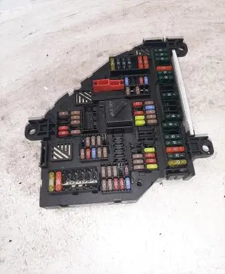 BMW 5 F10 F11 Fuse box set 9252812 02362762 317033452