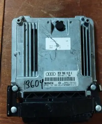 Audi A6 S6 C6 4F Engine control unit/module 8e0906018k 0261s01006