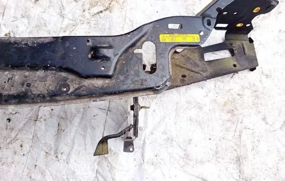 Volvo XC90 Radiator support slam panel 30651013