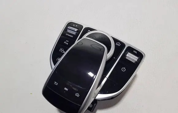 Mercedes-Benz E W213 Head unit multimedia control 2139004219FFD A2139004219 A2139059505