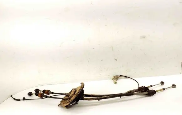 Gear shift cable linkage