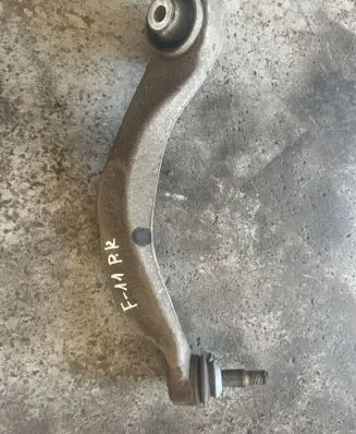 BMW 5 F10 F11 Front control arm 6775971