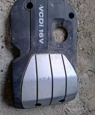 Chevrolet Captiva Engine cover (trim) VCDi16V