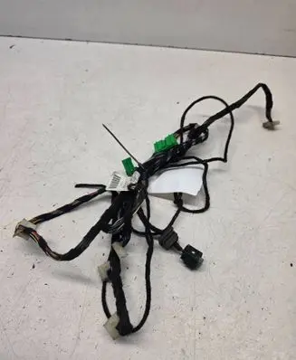 Volvo V70 Cooling fan wiring 8665200