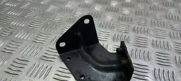 Audi Q7 4L Fender mounting bracket 4L0821298